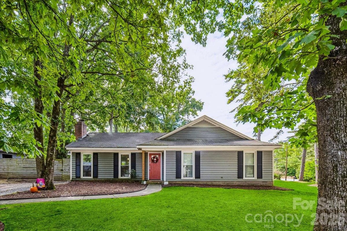 Townhouse at 6000 Gate Post Road, Charlotte, photo 2 of 47