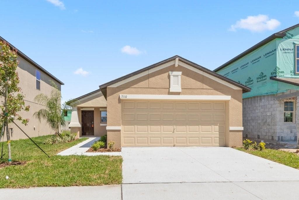7110 AMELIA COVE CT
