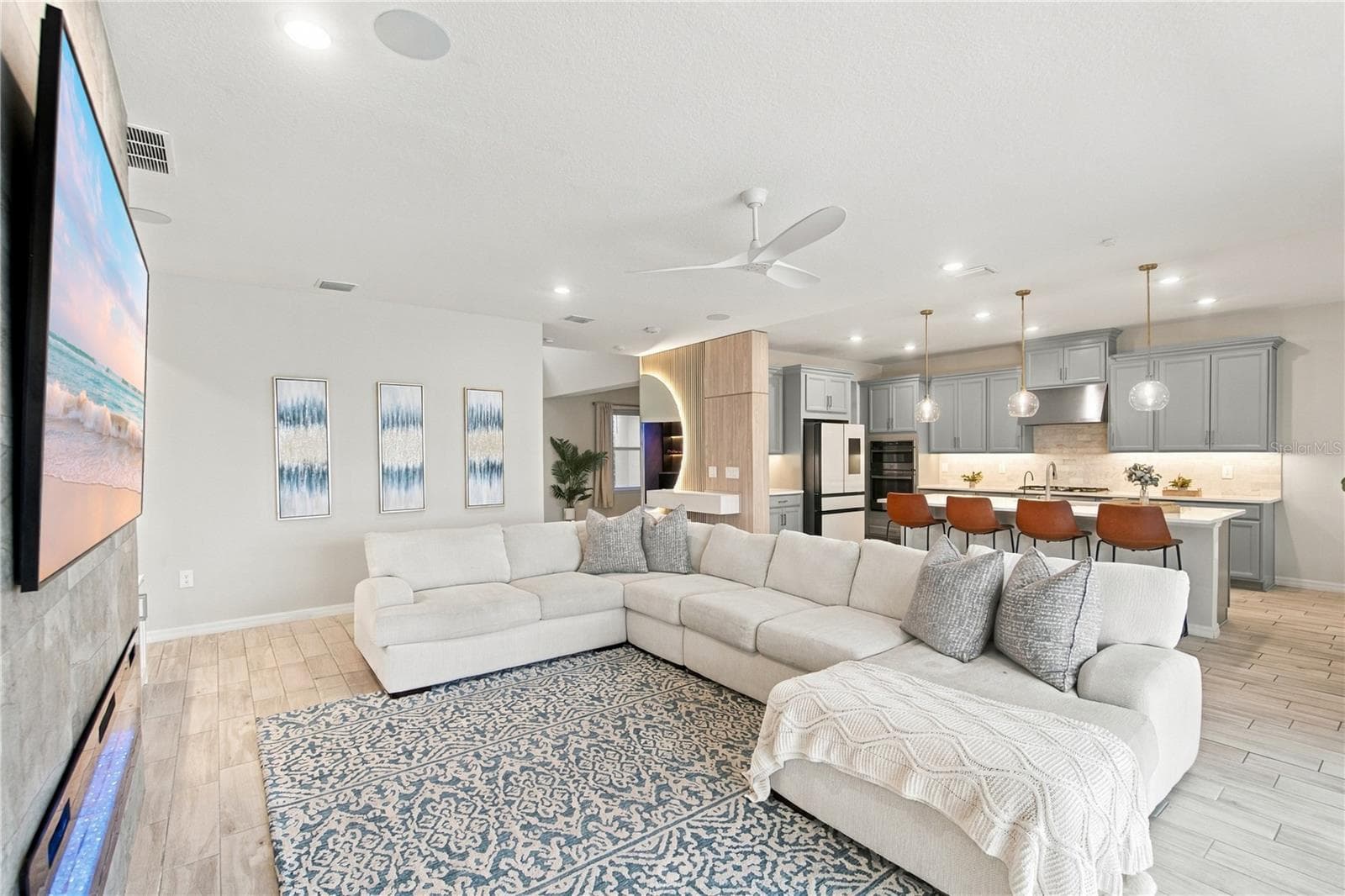 Single Family Residence at 2155 TIMBER CREEK LN, CLERMONT, photo 14 of 54