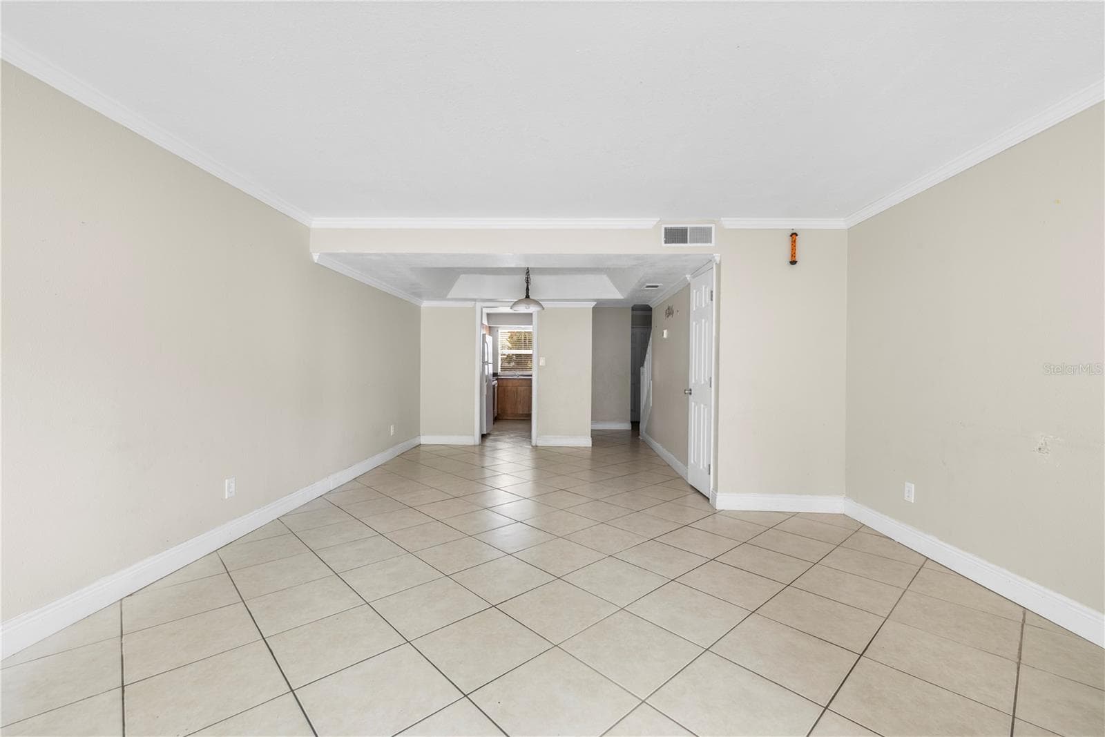 Condominium at 7609 LA MESITA CT, TAMPA, photo 9 of 45