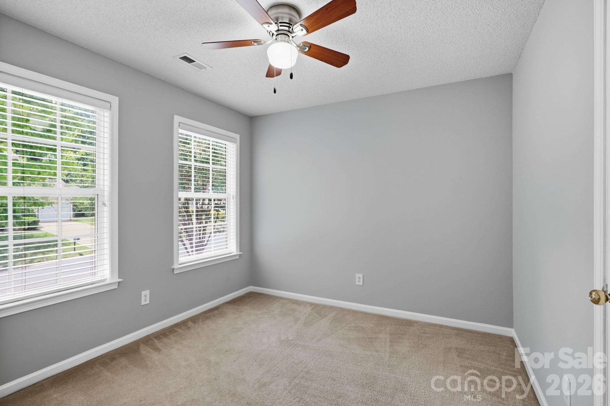 Single Family Residence at 9406 Golden Pond Drive, Huntersville, photo 13 of 37