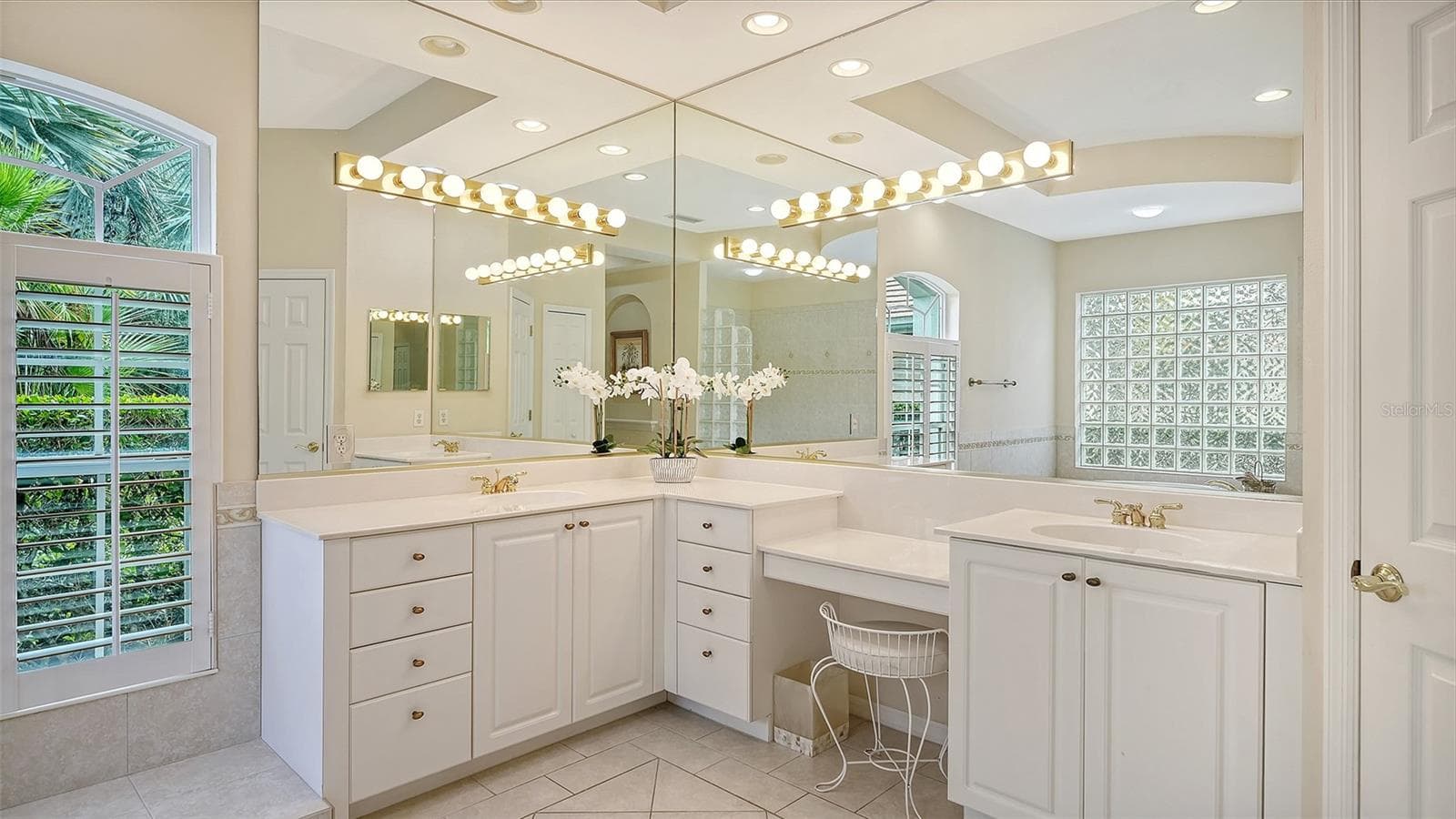 Single Family Residence at 7726 HEATHFIELD CT, UNIVERSITY PARK, photo 20 of 58
