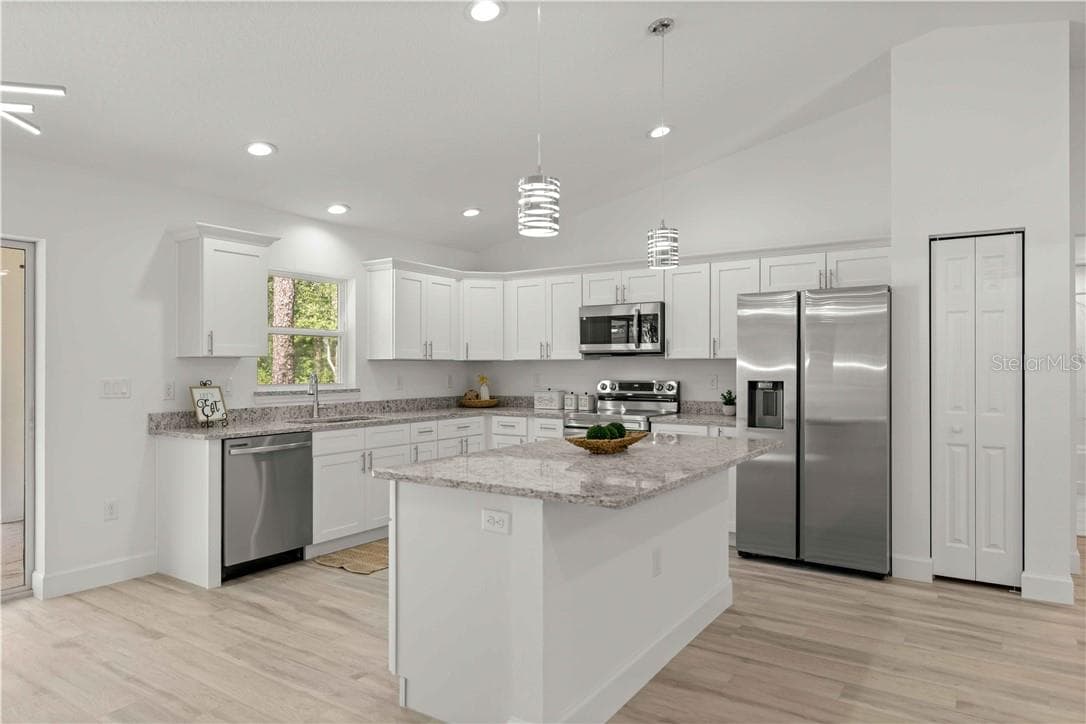 Kitchen - 20615 SW Robin DR, DUNNELLON FL 34431, Dunnellon