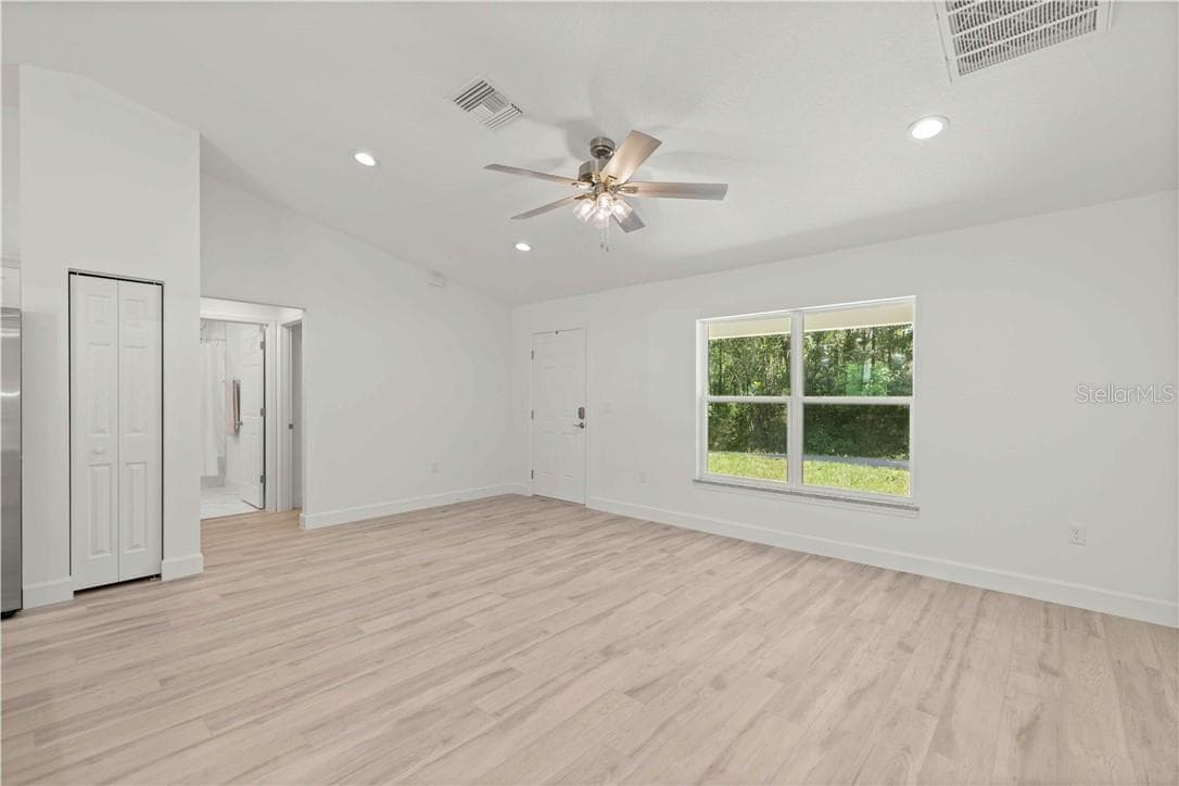 Single Family Residence at 20615 SW Robin DR, DUNNELLON FL 34431, Dunnellon, photo 17 of 44