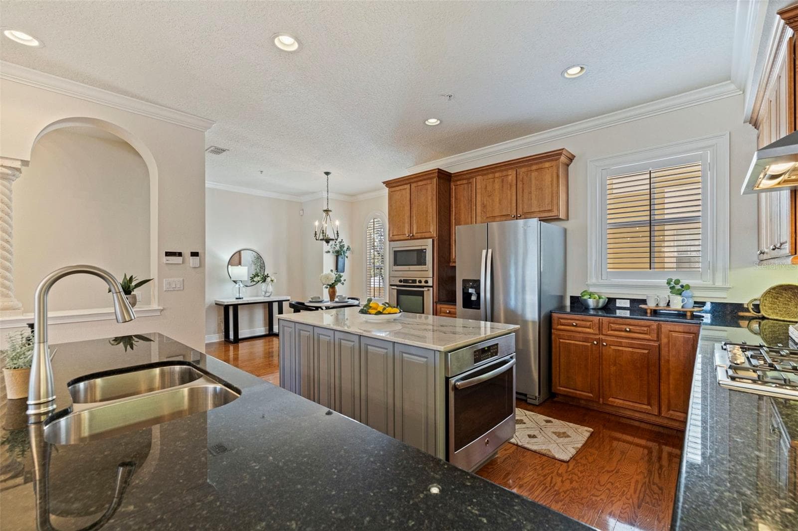 Townhouse at 114 E DAVIS BLVD #4, TAMPA, photo 22 of 50