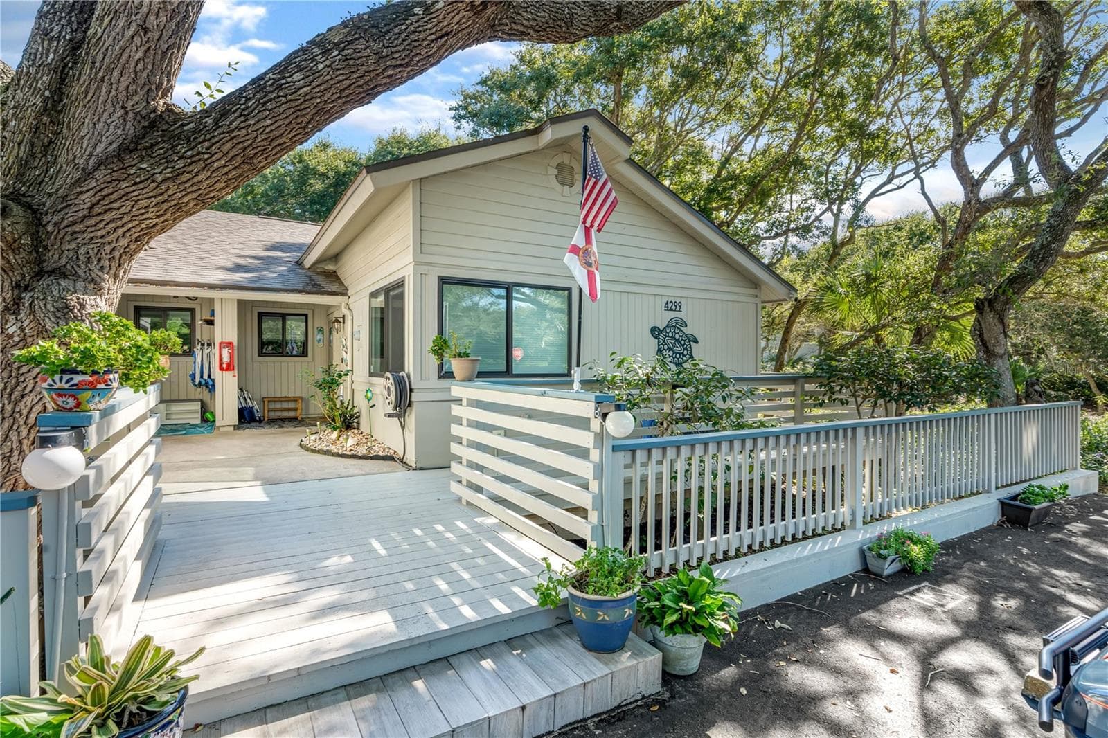 4299 SEA MIST DR