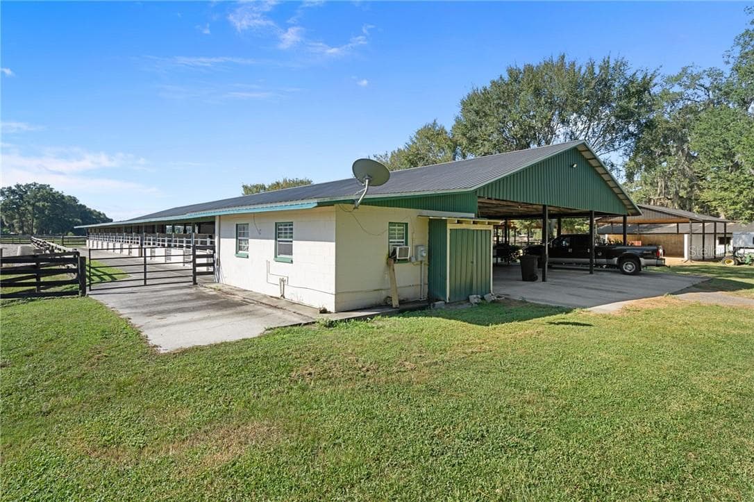 Residential at 17454 S Highway 475, SUMMERFIELD FL 34491, Summerfield, photo 13 of 86