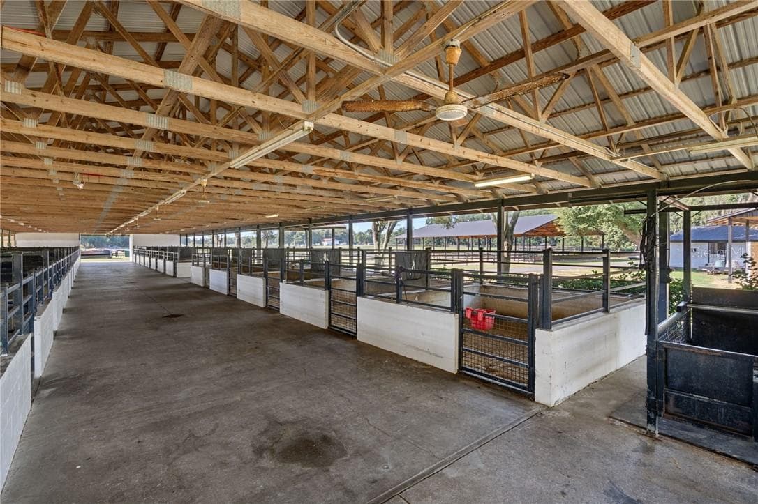 Residential at 17454 S Highway 475, SUMMERFIELD FL 34491, Summerfield, photo 22 of 86