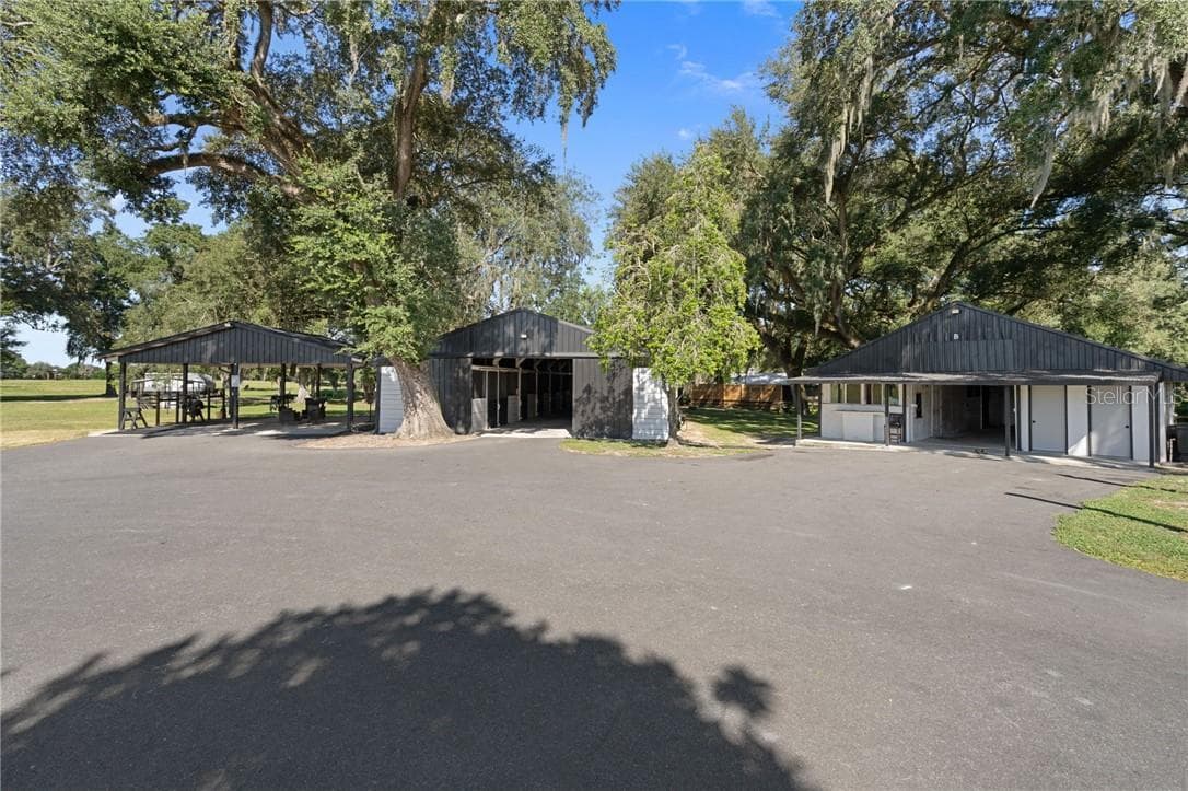 Residential at 17454 S Highway 475, SUMMERFIELD FL 34491, Summerfield, photo 38 of 86