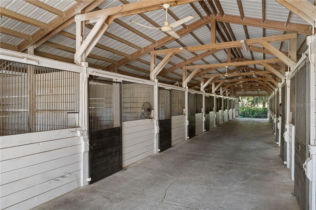 Residential at 17454 S Highway 475, SUMMERFIELD FL 34491, Summerfield, photo 42 of 86