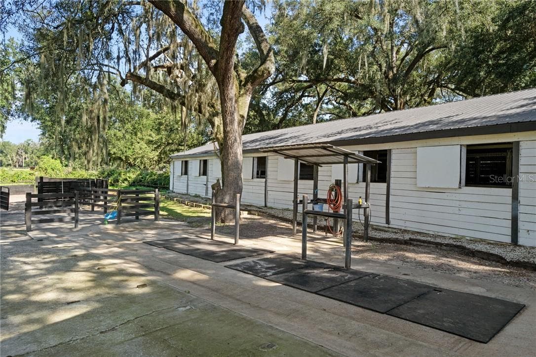 Residential at 17454 S Highway 475, SUMMERFIELD FL 34491, Summerfield, photo 47 of 86