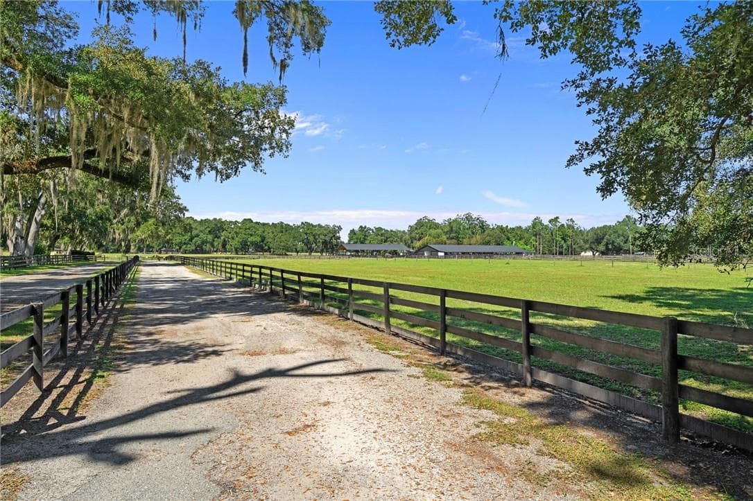 Residential at 17454 S Highway 475, SUMMERFIELD FL 34491, Summerfield, photo 61 of 86