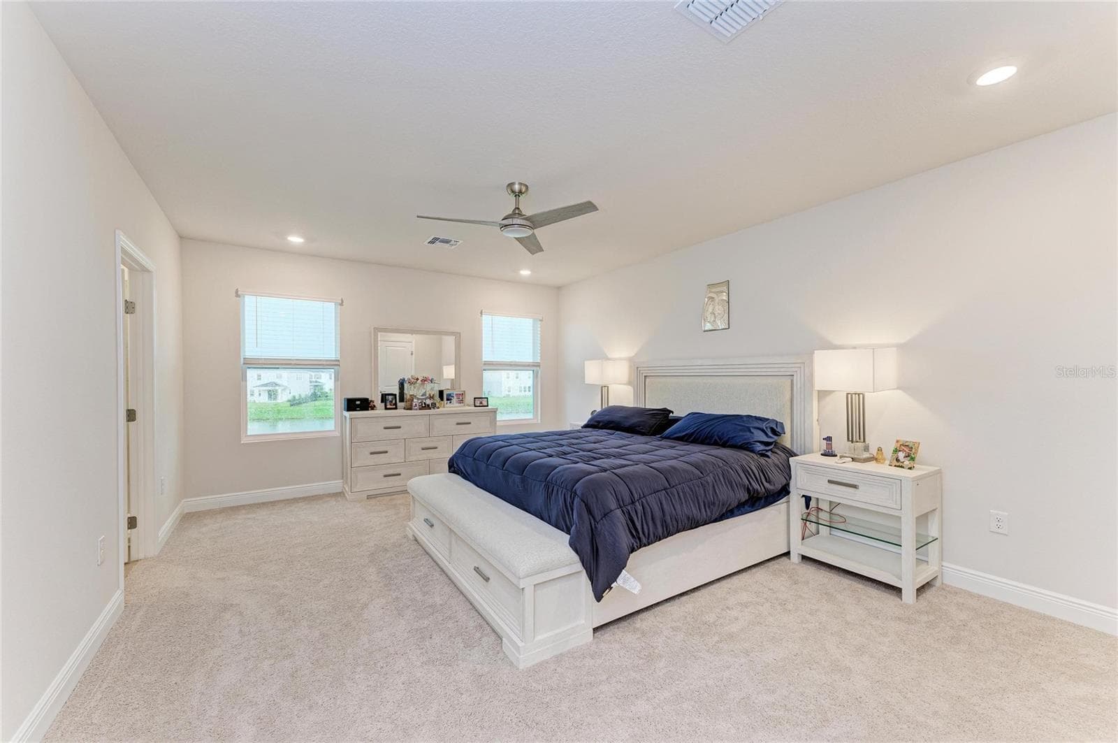 Single Family Residence at 18211 THISTLEBERRY PL, LAKEWOOD RANCH, photo 34 of 82