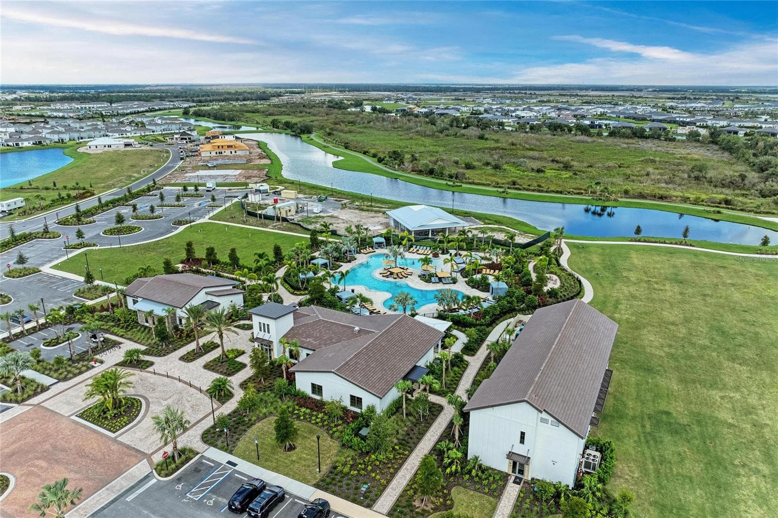 Single Family Residence at 18211 THISTLEBERRY PL, LAKEWOOD RANCH, photo 61 of 82