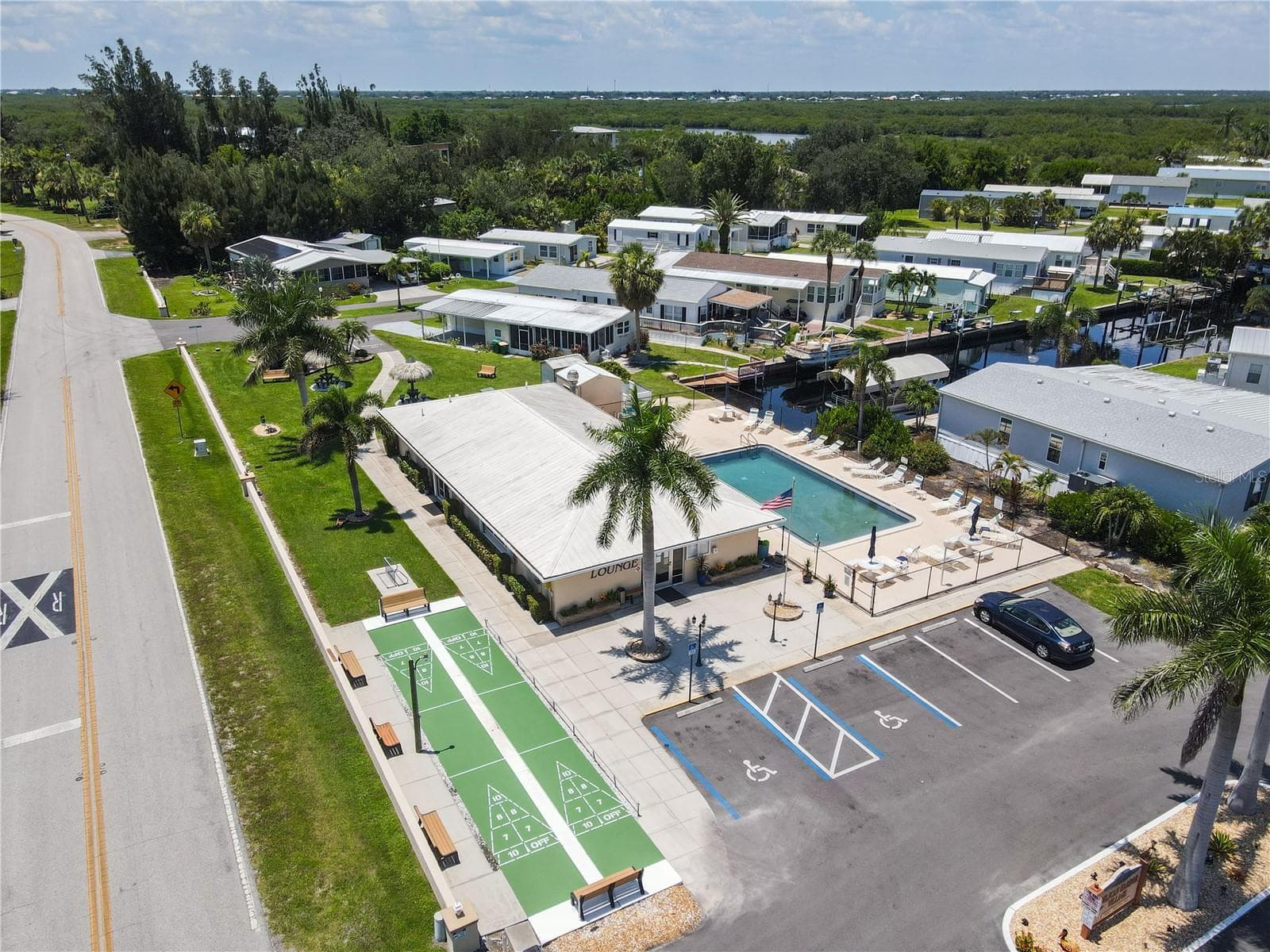 Manufactured Home at 3204 SUNNY HARBOR DR, PUNTA GORDA, photo 30 of 35