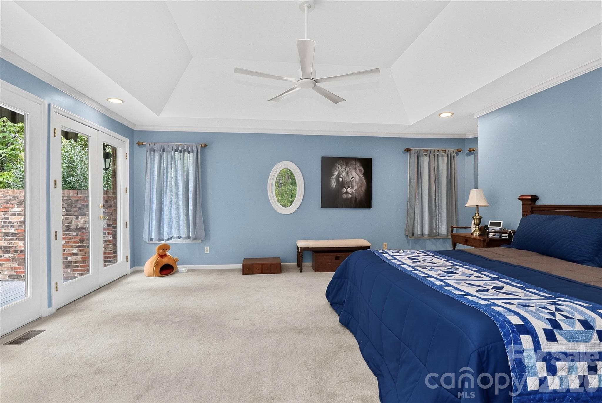 Single Family Residence at 525 Shoreline Drive, Lancaster, photo 15 of 45