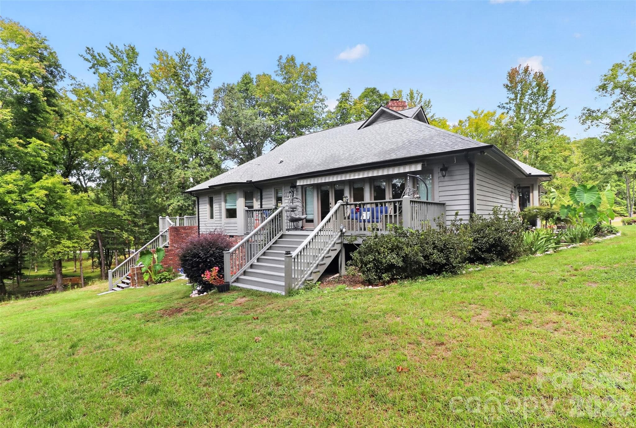 Single Family Residence at 525 Shoreline Drive, Lancaster, photo 32 of 45