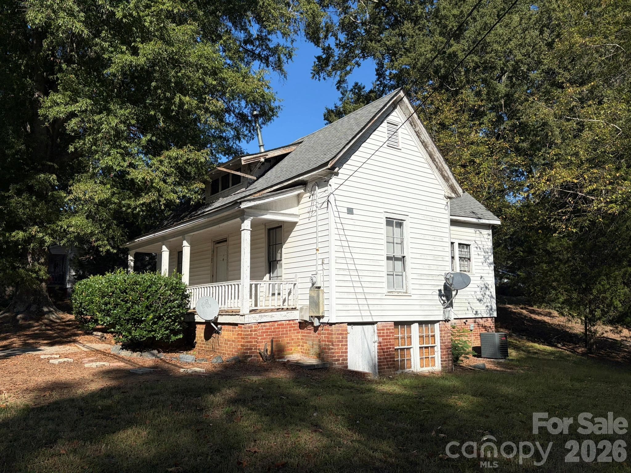 Single Family Residence at 432 Watts Street, Albemarle, photo 8 of 8