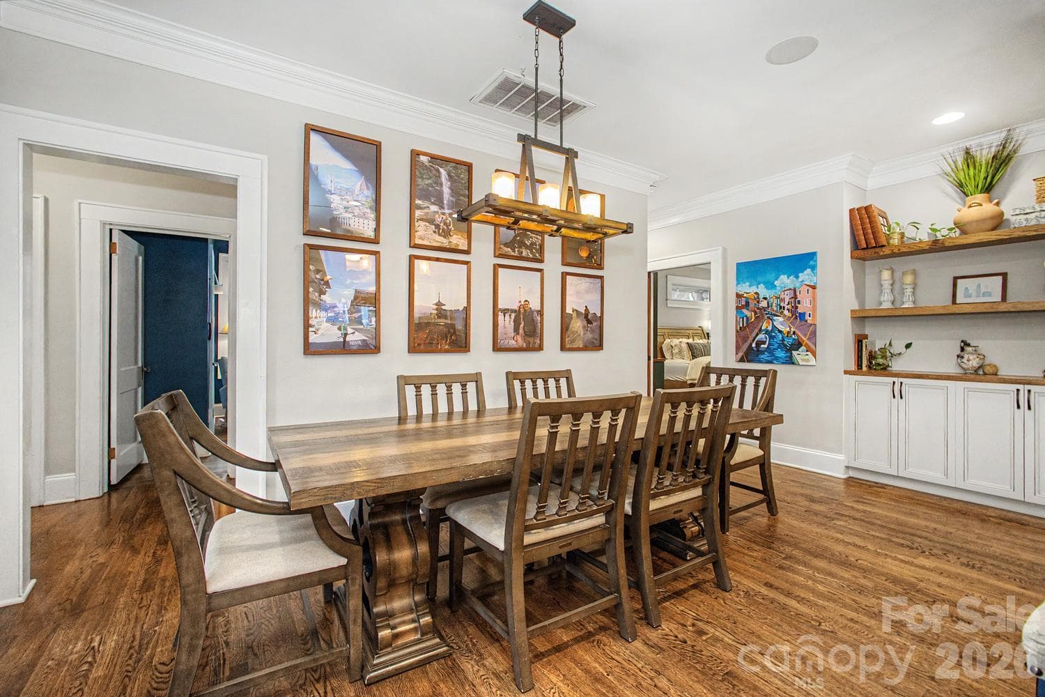 Single Family Residence at 3610 Oakwood Avenue, Charlotte, photo 12 of 46