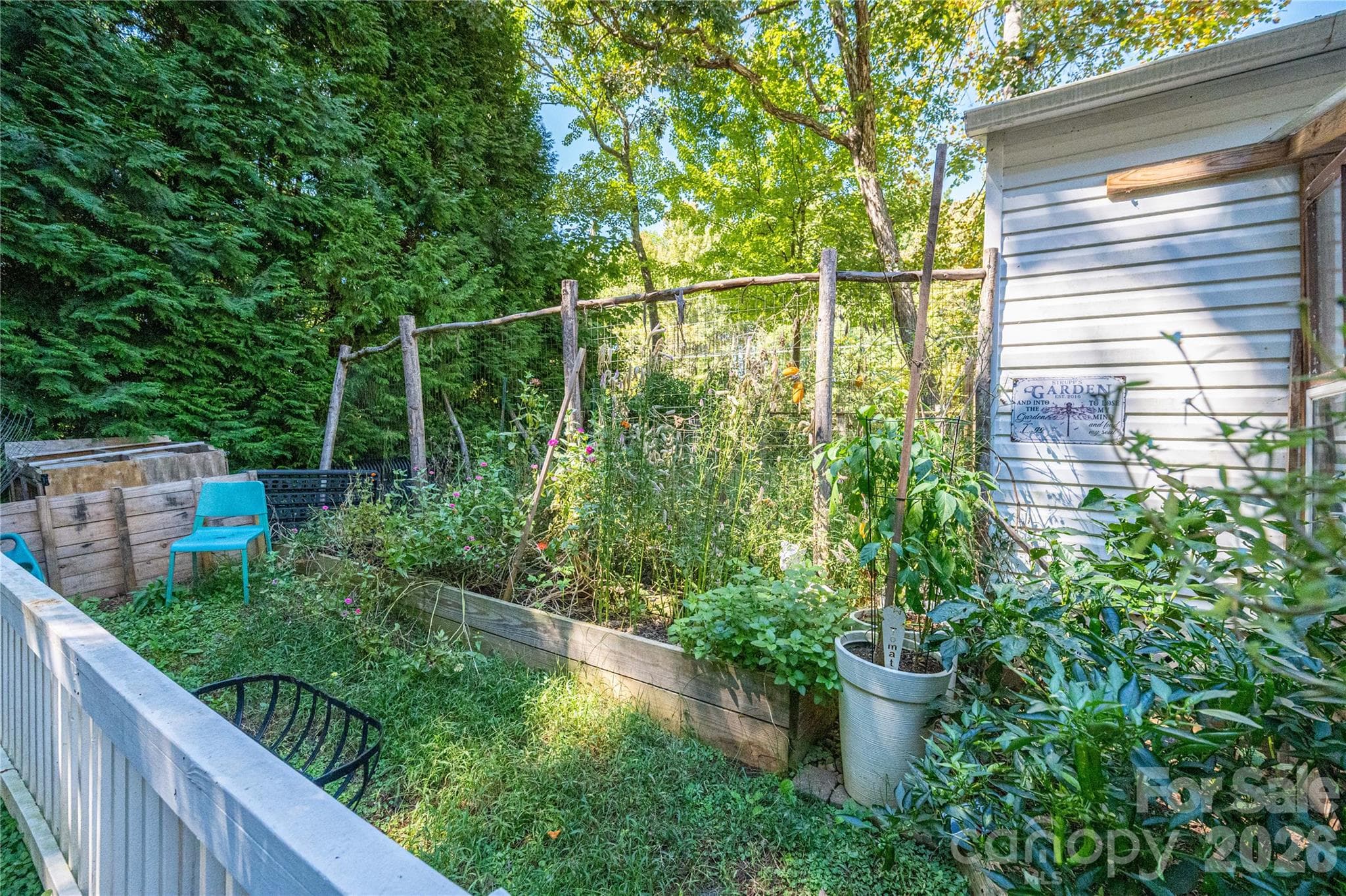 Single Family Residence at 7180 Forney Hill Road, Denver, photo 23 of 34