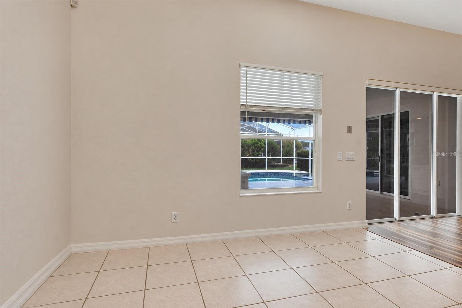 Single Family Residence at 1630 MORGANS MILL CIR, ORLANDO, photo 12 of 64