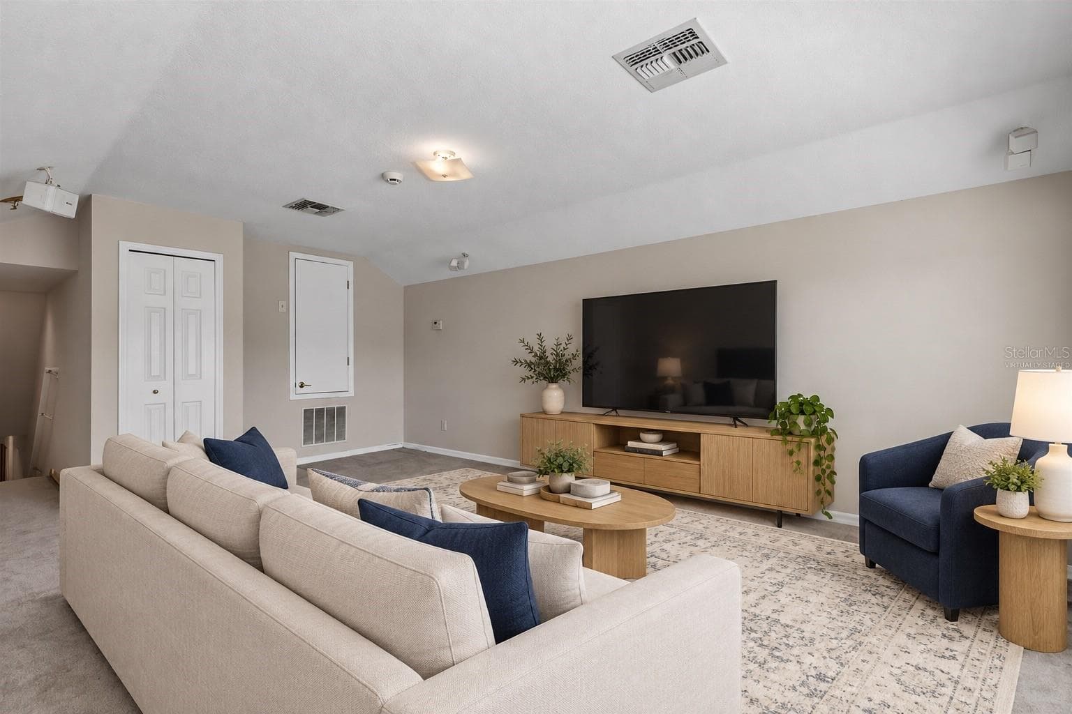 Virtually Staged - 1630 MORGANS MILL CIR, ORLANDO