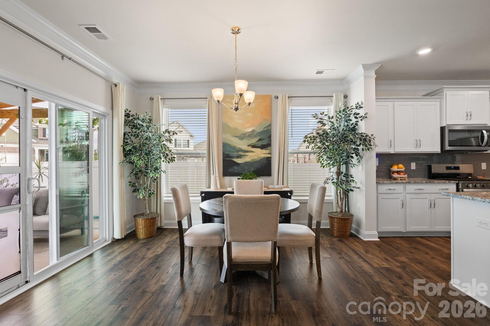 Single Family Residence at 30 Silverthorne Court, Hendersonville, photo 23 of 48
