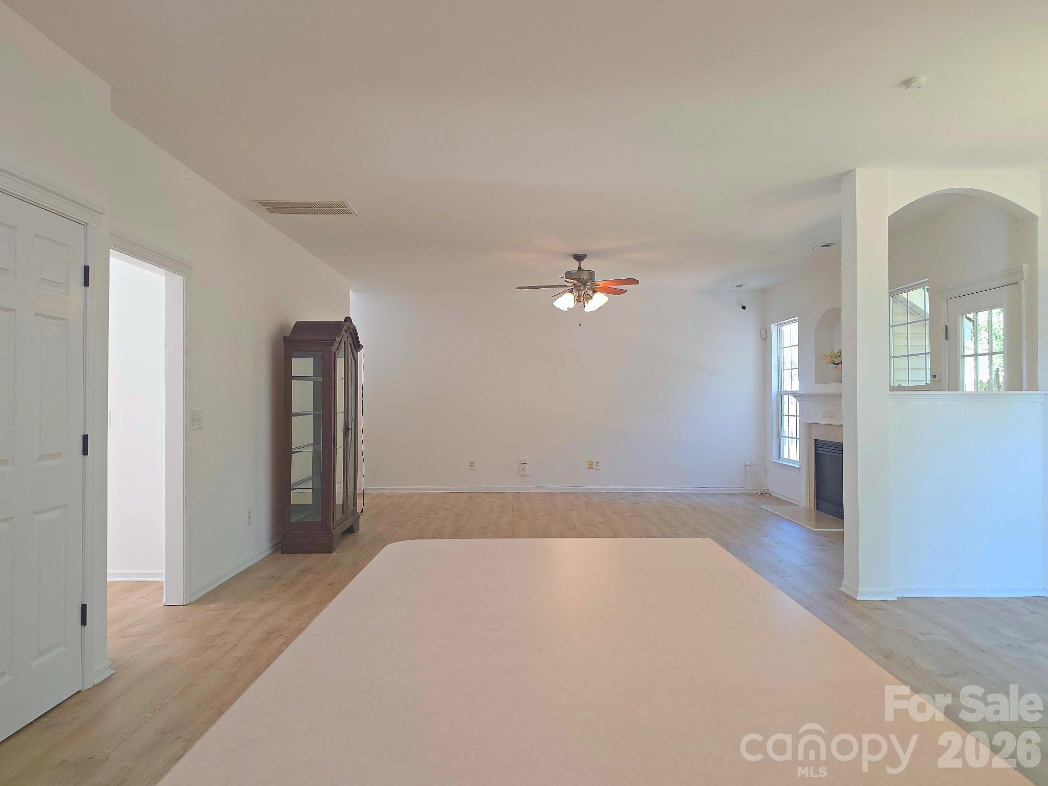 Single Family Residence at 5708 Falls Ridge Lane, Charlotte, photo 15 of 47