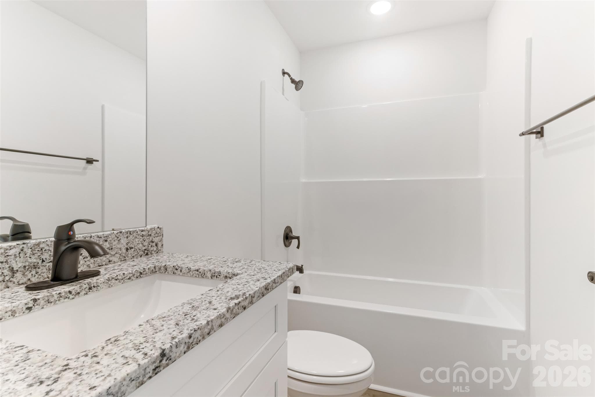 Duplex at 603-605 6th Avenue SW, Hickory, photo 15 of 17