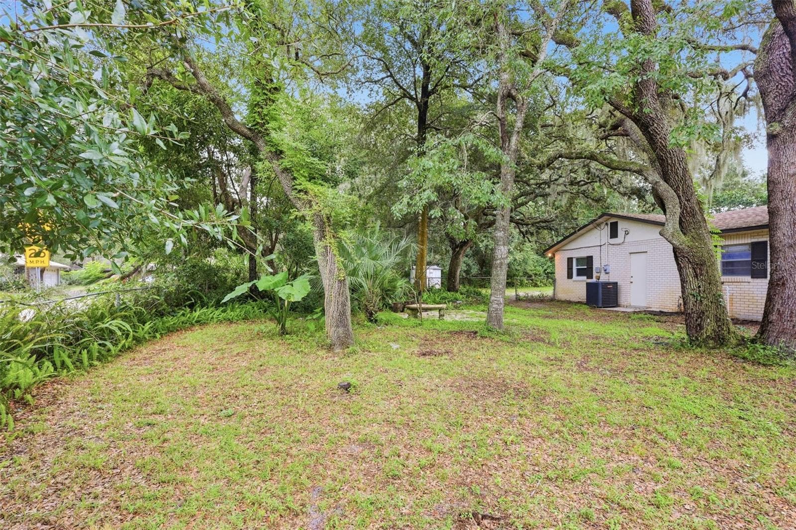 Single Family Residence at 101 HIGHLAND AVE, DEBARY, photo 9 of 55