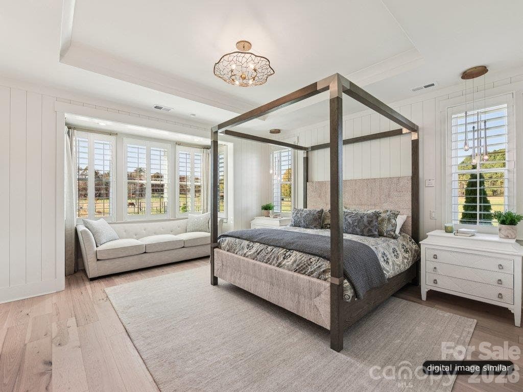 Downstairs Main Primary Bedroom - 2804 Forest Lawn Drive, Weddington