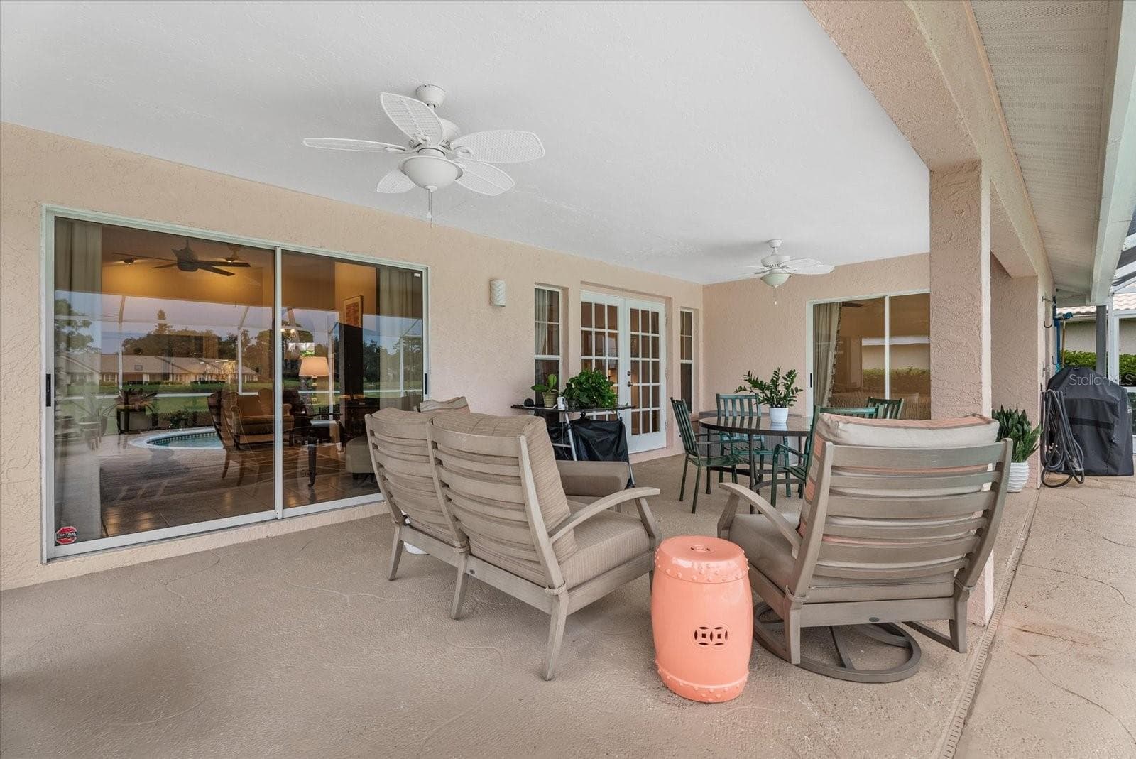 Outdoor Covered Lanai - 5815 FAIRWOODS CIR, SARASOTA