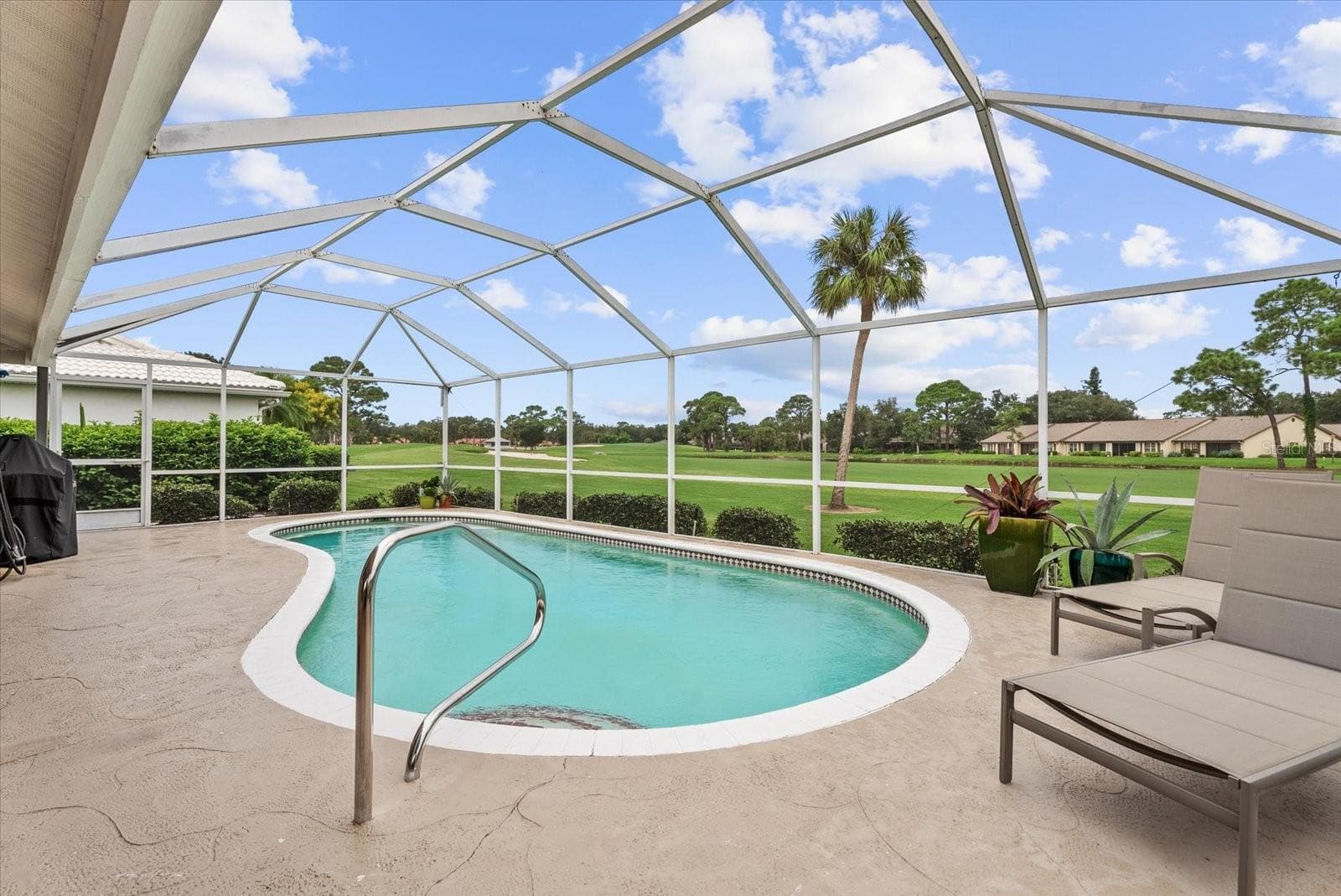 Lanai Private Pool - 5815 FAIRWOODS CIR, SARASOTA