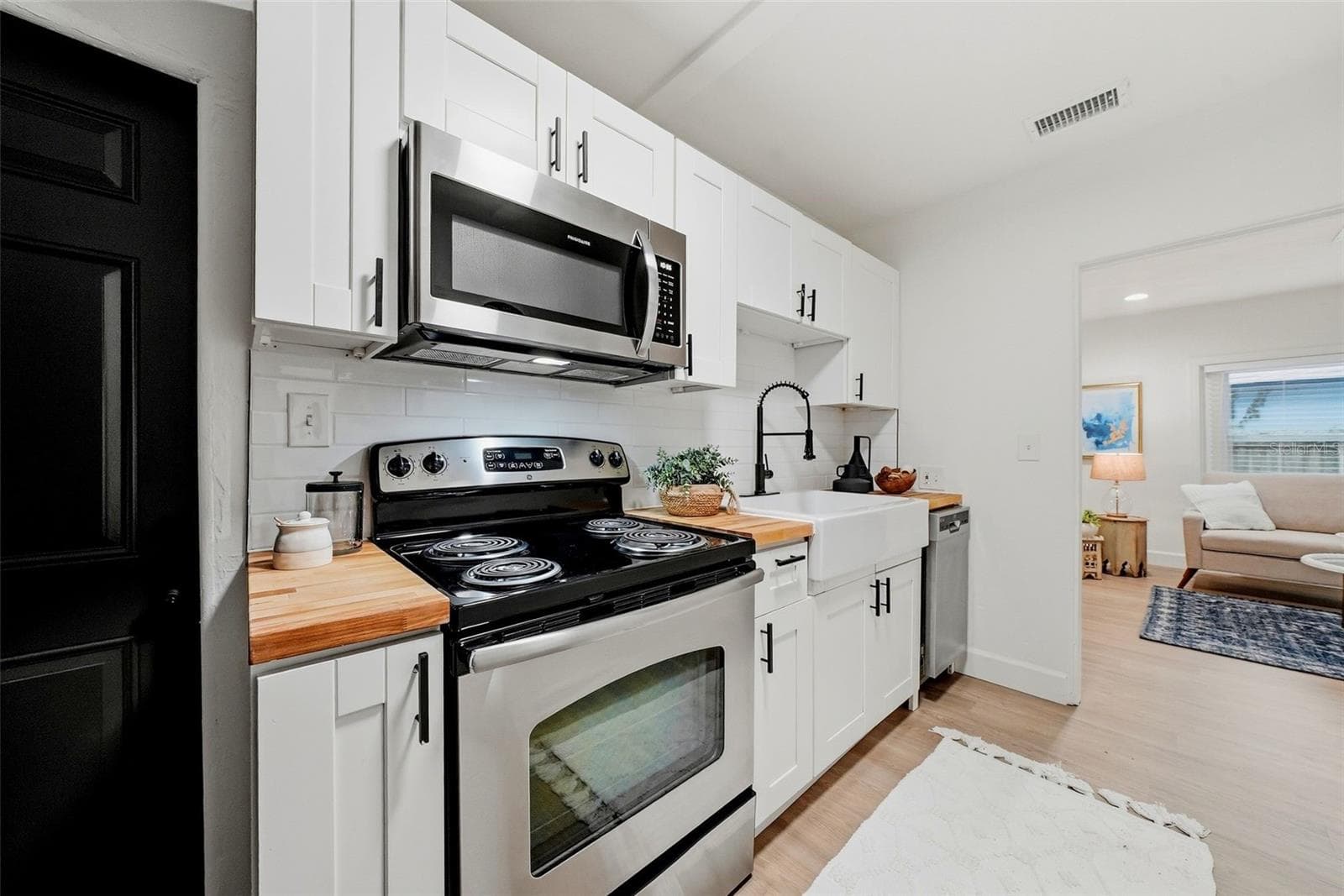 Single Family Residence at 1752 42ND ST S, ST PETERSBURG, photo 10 of 34