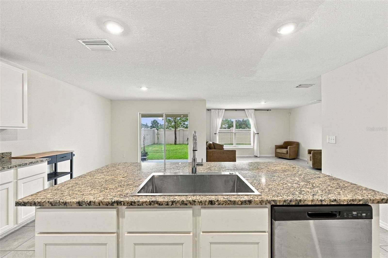 Single Family Residence at 7980 BROAD POINTE DR, ZEPHYRHILLS, photo 5 of 46