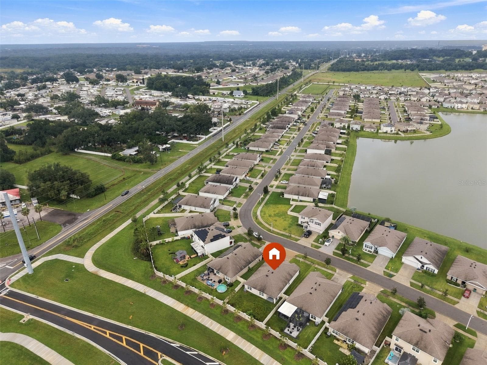 Single Family Residence at 7980 BROAD POINTE DR, ZEPHYRHILLS, photo 41 of 46