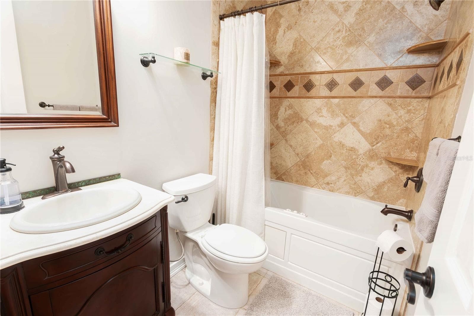 bathroom 2 - 4311 COUNTY BREEZE DR, NEW PORT RICHEY