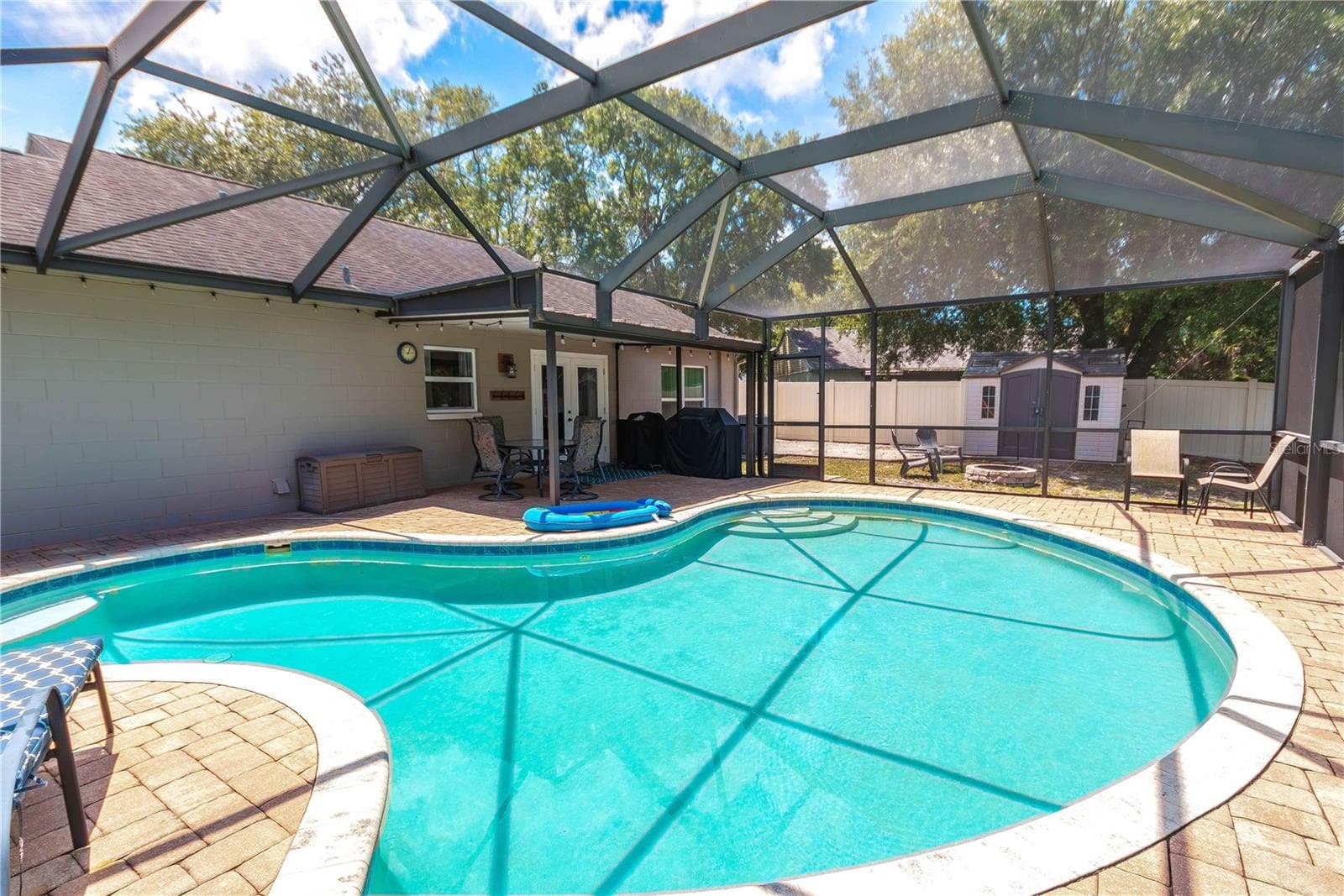 Single Family Residence at 4311 COUNTY BREEZE DR, NEW PORT RICHEY, photo 21 of 35
