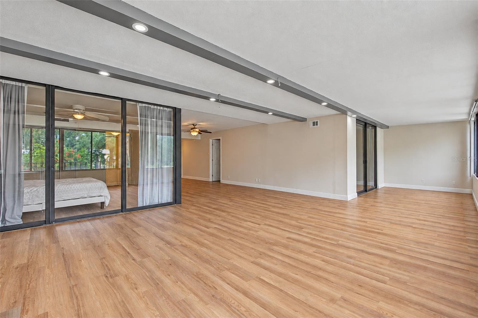 Condominium at 3211 W SWANN AVE #203, TAMPA, photo 34 of 43