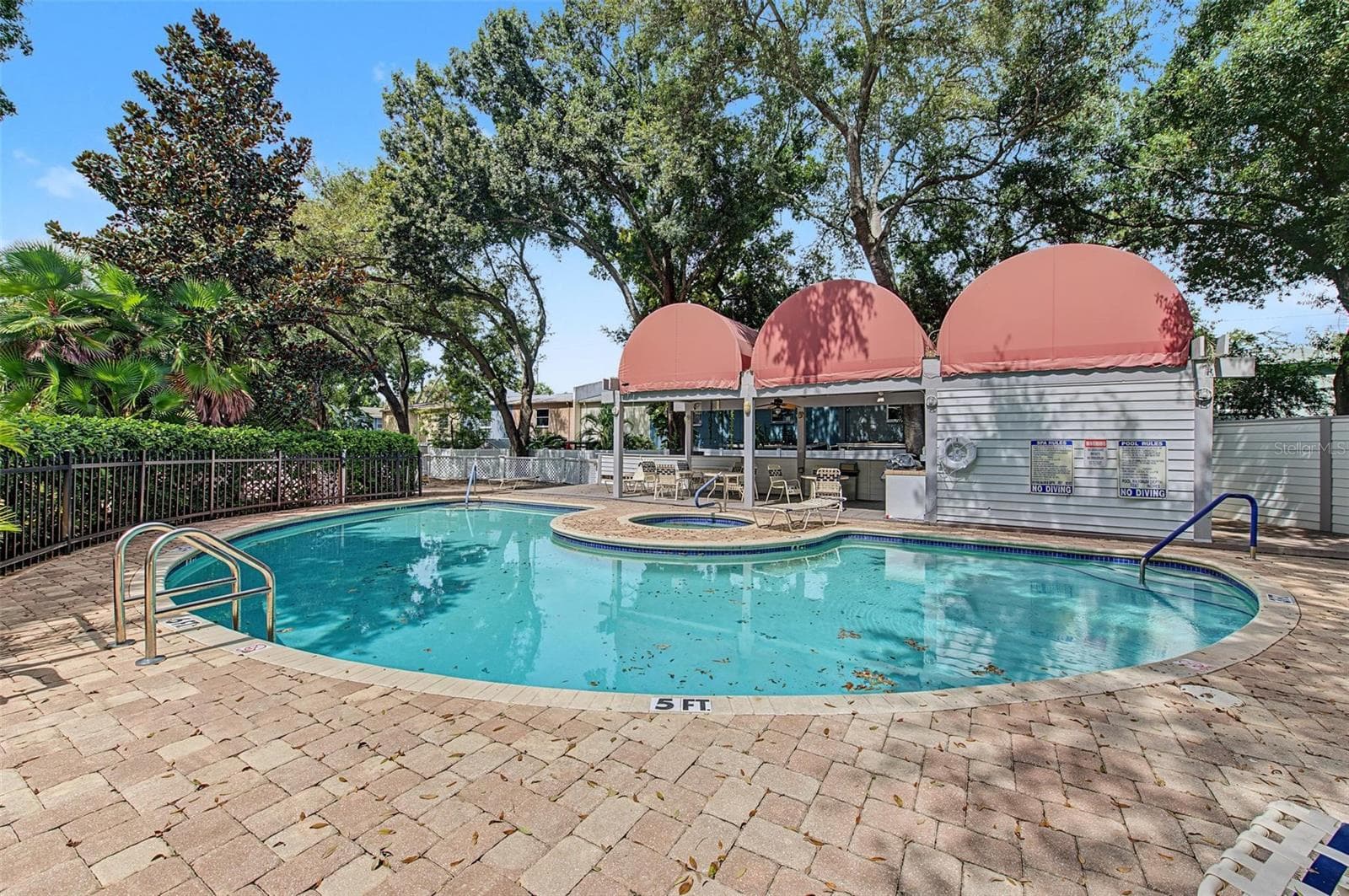 Condominium at 3211 W SWANN AVE #203, TAMPA, photo 39 of 43