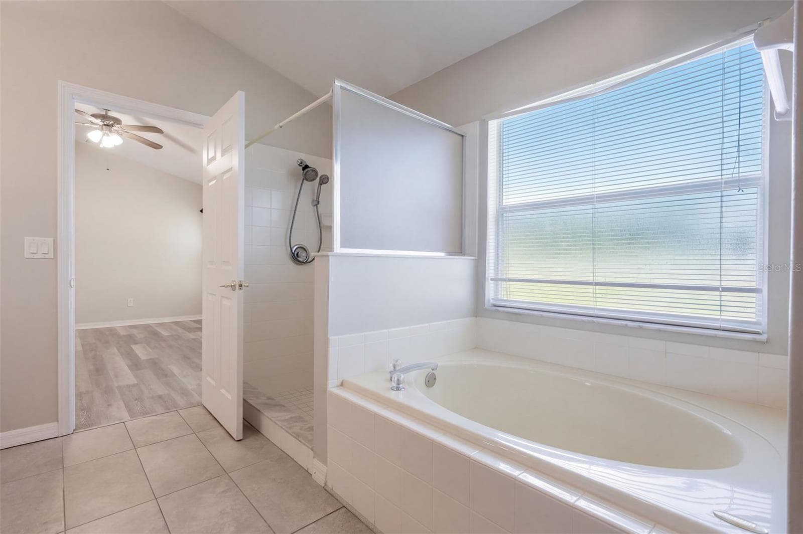 Primary Bath - 16102 MAGNOLIA HILL ST, CLERMONT
