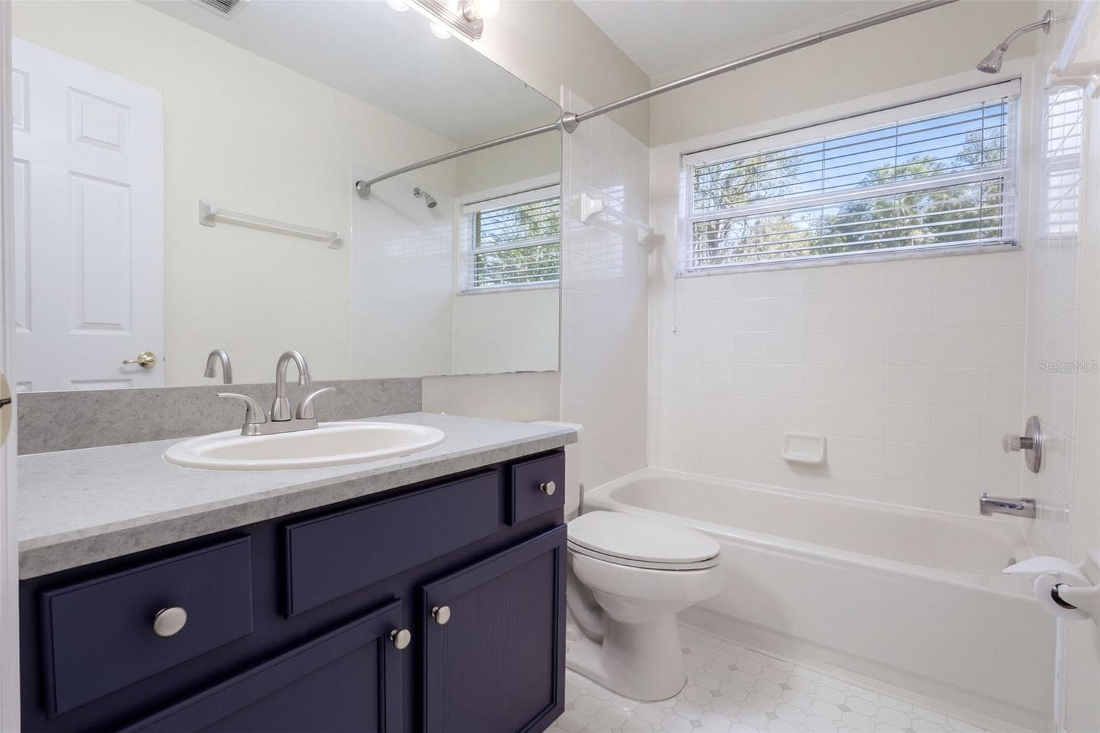 Bath 4 - 16102 MAGNOLIA HILL ST, CLERMONT