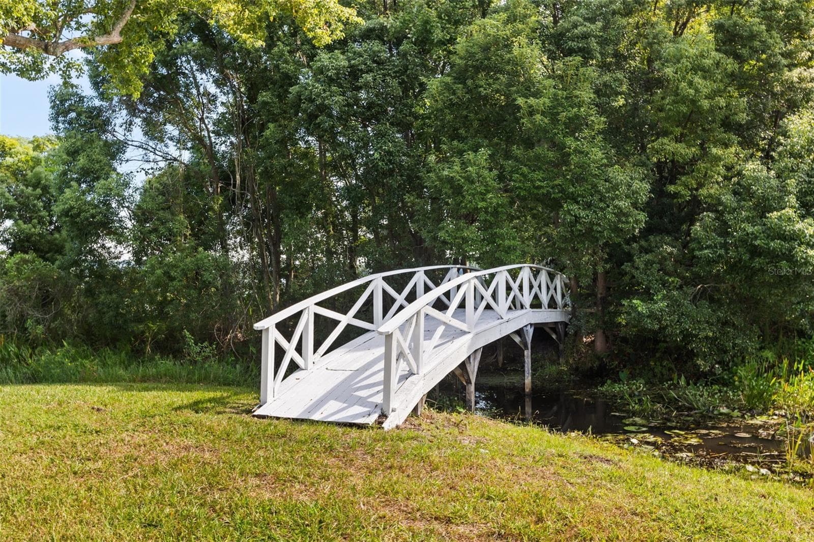 Bridge over water inlet - 7703 SADLER RD, MOUNT DORA