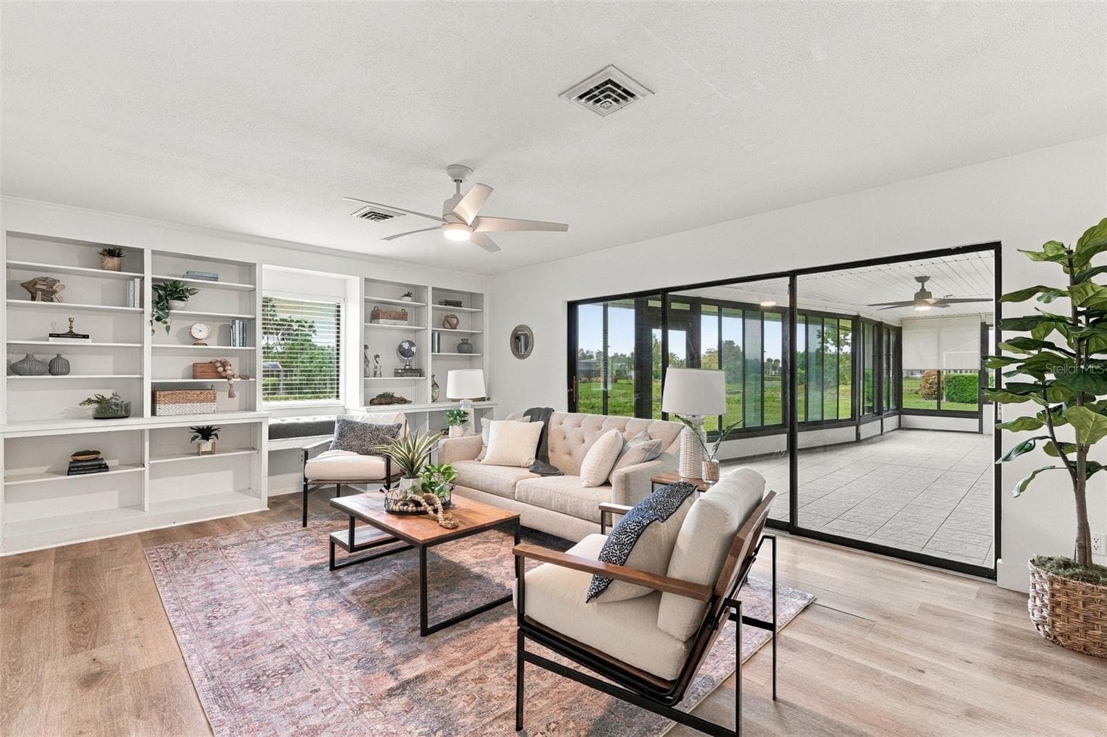 Single Family Residence at 1636 BOB O LINK DR, VENICE, photo 29 of 87