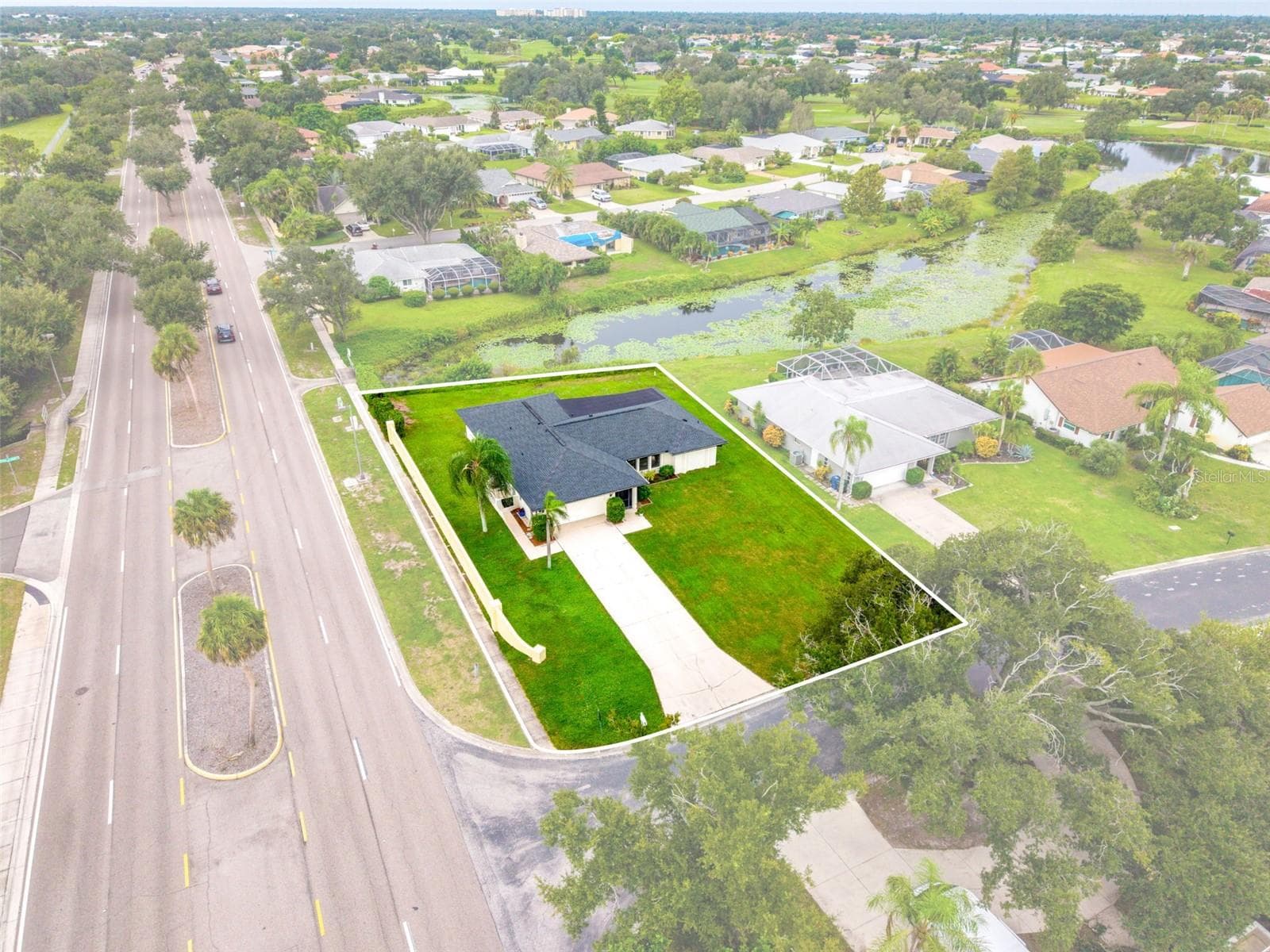 Single Family Residence at 1636 BOB O LINK DR, VENICE, photo 45 of 87