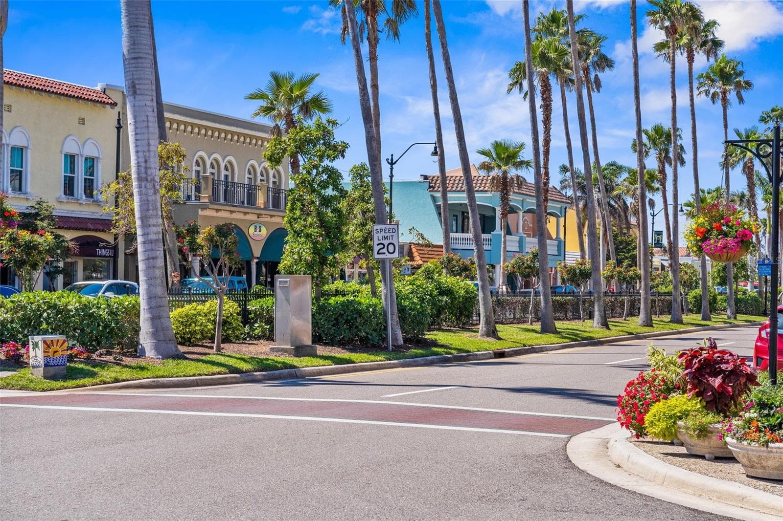 Single Family Residence at 1636 BOB O LINK DR, VENICE, photo 52 of 87