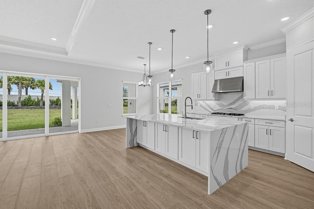 3208 Vicenza ~ Ready Now - 3208 VICENZA CT, BRADENTON