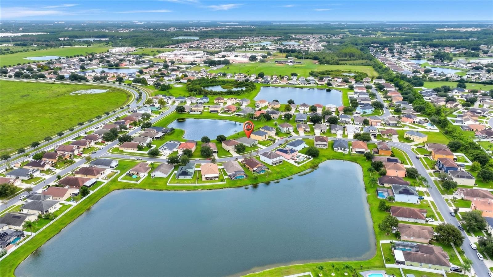 Single Family Residence at 2317 WALNUT CANYON DR, KISSIMMEE, photo 5 of 44