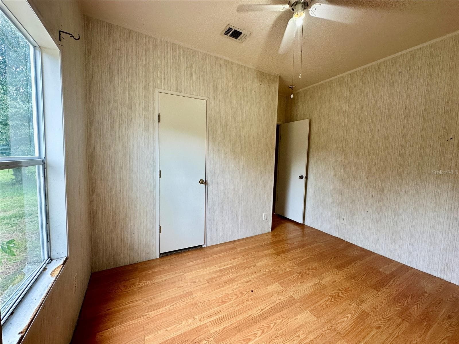 Manufactured Home at 4752 W STATE ROAD 235, LA CROSSE, photo 32 of 40