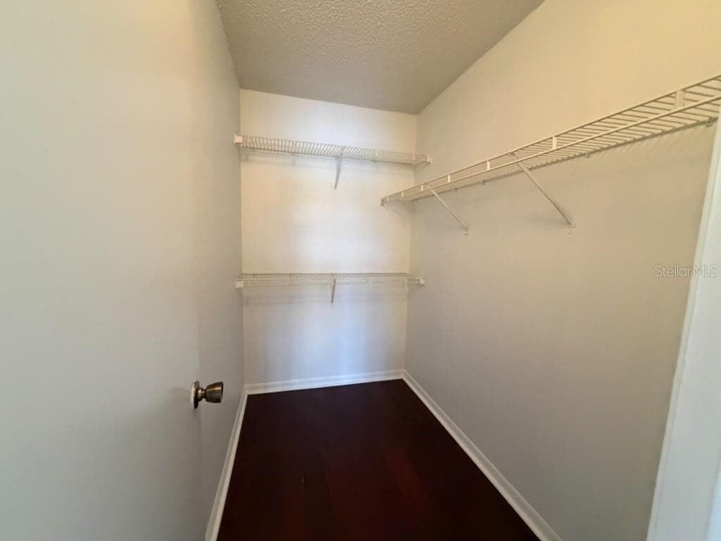 Walking Closed - 1037 S HIAWASSEE RD #2824, ORLANDO